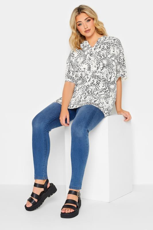 YOURS Plus Size White Snake Print V-Neck Blouse | Yours Clothing 2