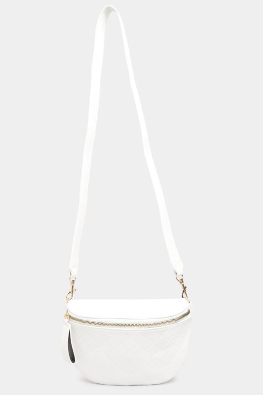White Quilted Chain Shoulder Bag_F.jpg