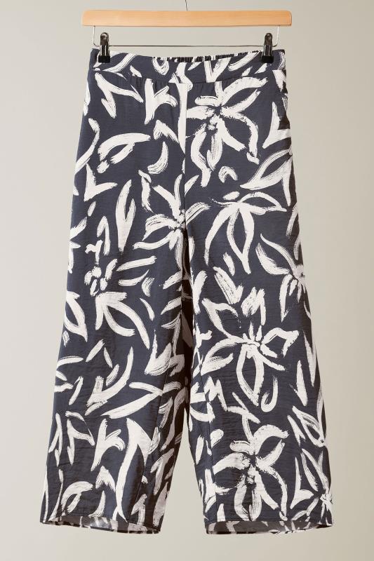 EVANS Plus Size Navy Blue Floral Print Culottes | Evans 5