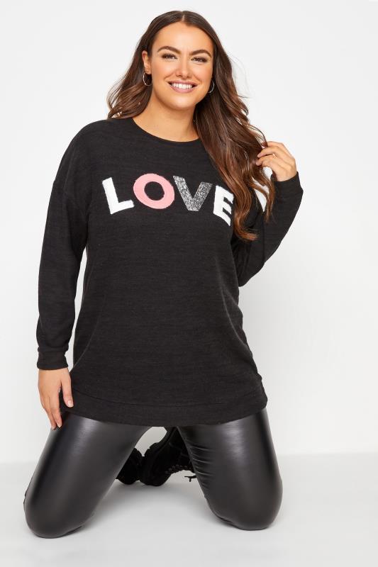  Grande Taille Black Embellished 'Love' Slogan Knitted Jumper
