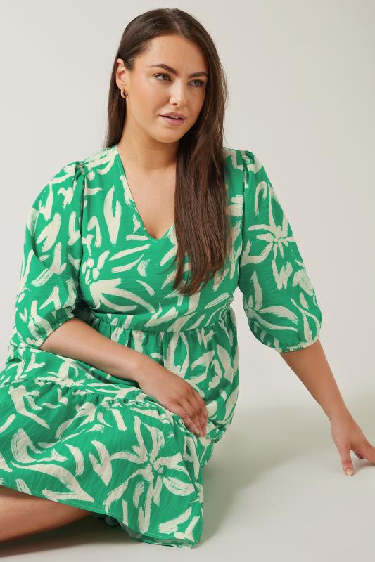 EVANS Plus Size Green Abstract Print Midaxi Dress | Evans  4