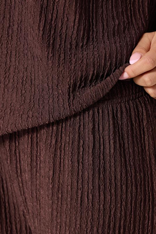 M&Co Petite Brown Textured Wide Leg Trousers | M&Co 4