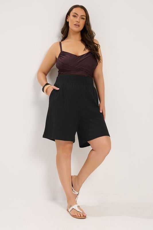 YOURS Plus Size Black Shirred Shorts | Yours Clothing 1