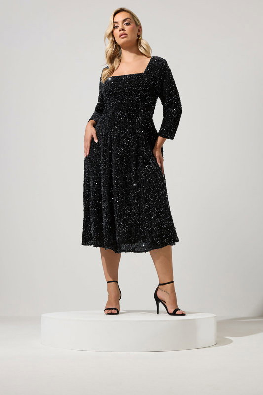 Plus Size Christmas Dresses