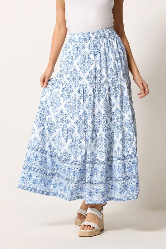  M&Co blauwe rok met tegelprint en laagjes