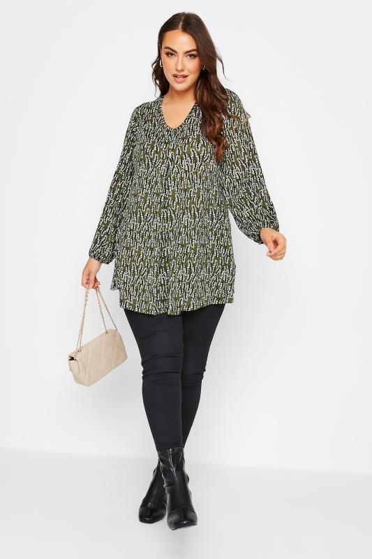 Curve Plus Size Long Sleeve Green Floral Pleated Top | Yours Clothing 2