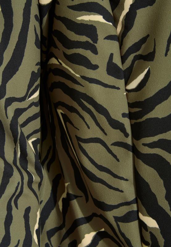 Curve Khaki Green Animal Print Longline Blazer 5