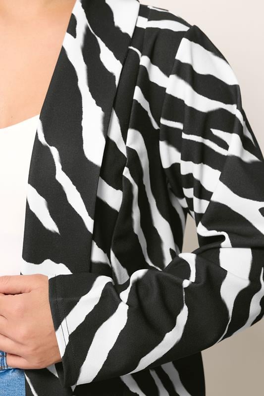 YOURS Plus Size Black Zebra Blazer | Yours Clothing 4
