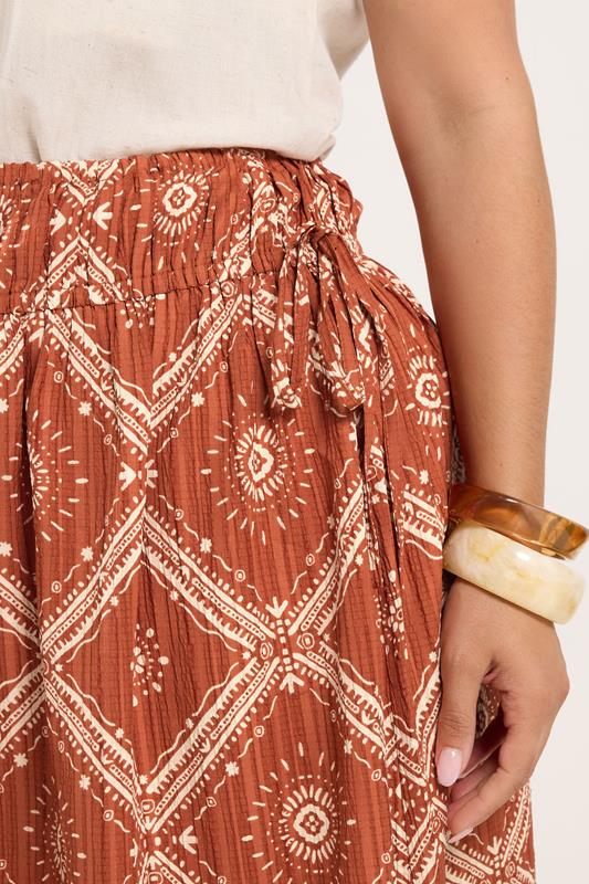 YOURS Plus Size Rust Orange Abstract Skirt 5