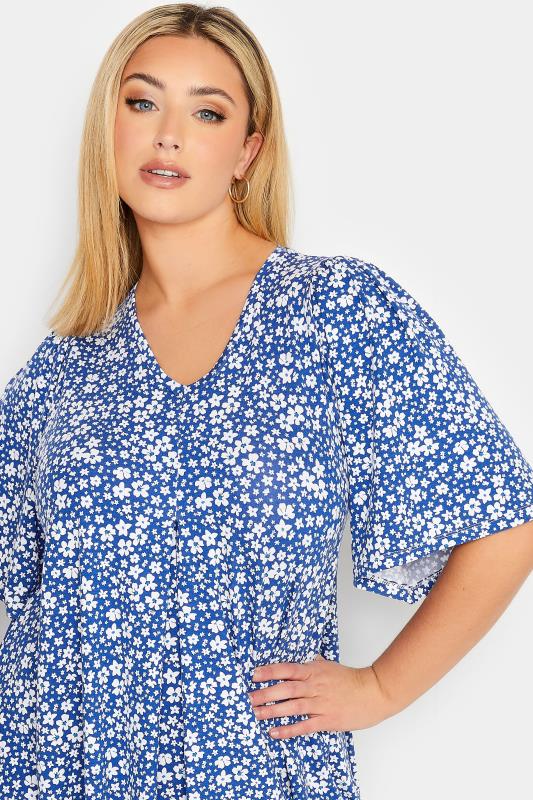 YOURS Plus Size Blue Floral Pleat Angel Sleeve Swing Top | Yours Clothing 4