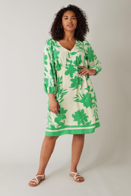 EVANS Plus Size Green & White Floral Print Midi Dress | Evans 2