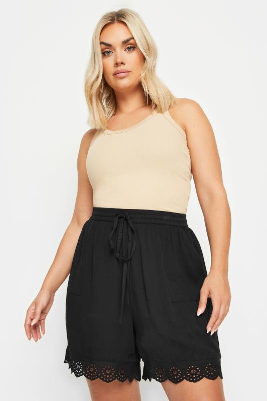 YOURS Plus Size Black Broderie Anglaise Scalloped Shorts | Yours Clothing 2