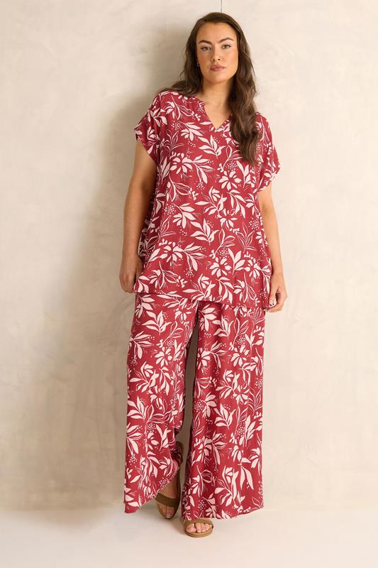 EVANS Plus Size Orange Leaf Print Shirred Waist Trousers | Evans 2