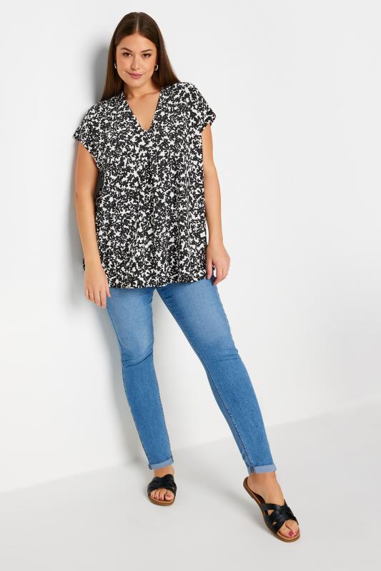 YOURS Plus Size Black Ditsy Floral Pleat Front Blouse | Yours Clothing 2
