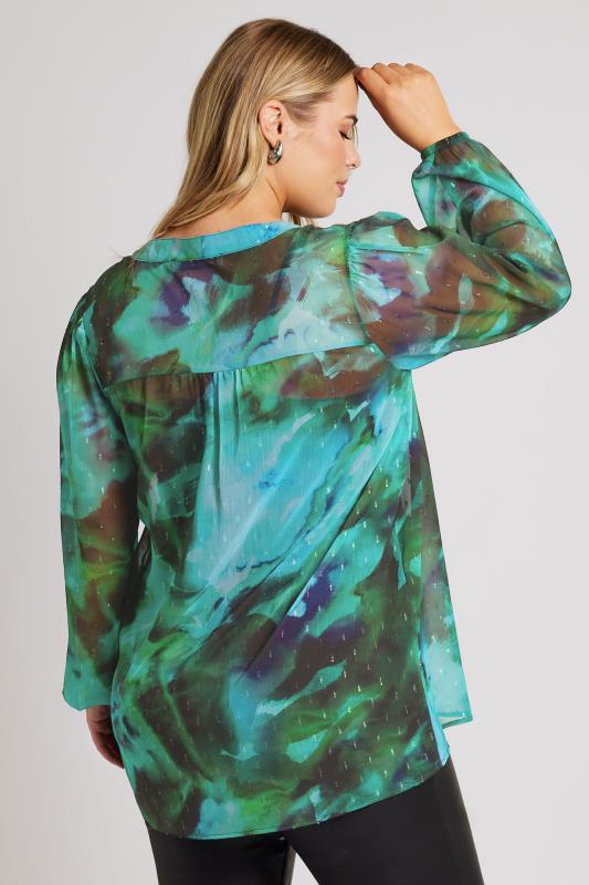 YOURS LONDON Plus Size Green Blur Abstract Print Overhead Blouse | Yours Clothing  3