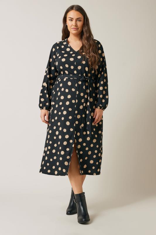 EVANS Plus Size Black Spot Print Split Front Dress | Evans 3