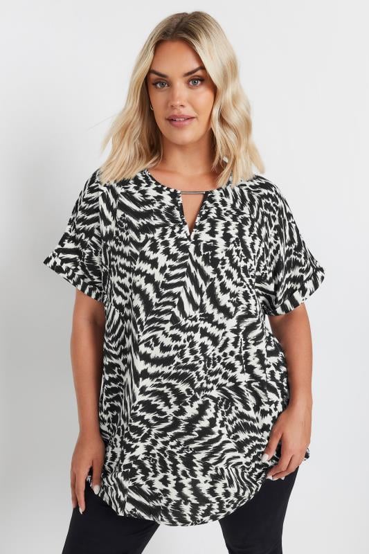  Tallas Grandes YOURS Curve Black & White Abstract Print Notch Neck Blouse