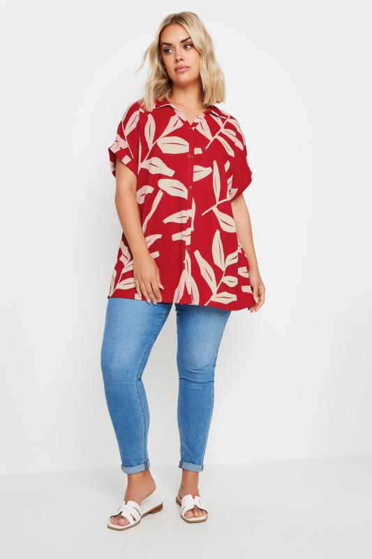 YOURS Plus Size Red Leaf Print Crinkle Short Sleeve Shirt | Yours Clothing 2