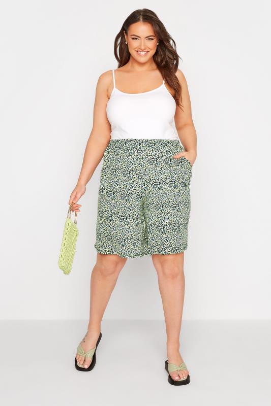 Curve Green Floral Pocket Jersey Shorts 2