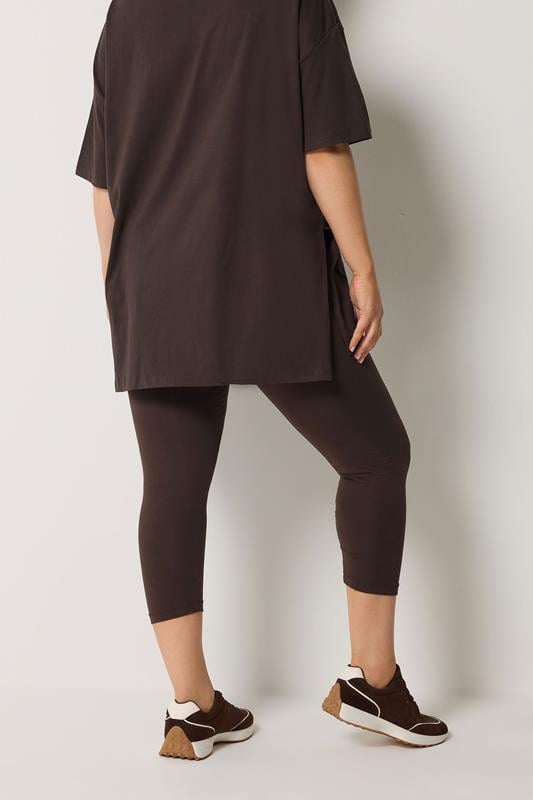 YOURS Plus Size Chocolate Brown Elasticated Waist Cropped Leggings | Yours Clothing 2