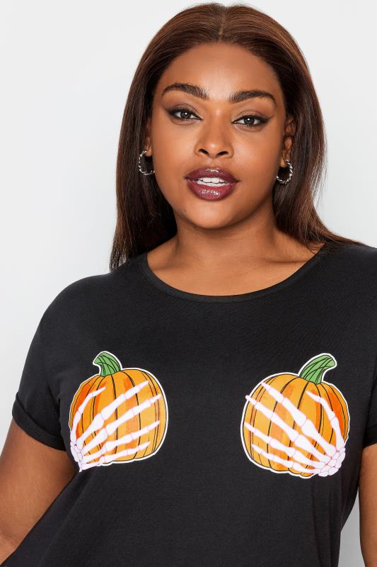 YOURS Plus Size Black Pumpkin Hands Novelty Halloween T-Shirt | Yours Clothing 5