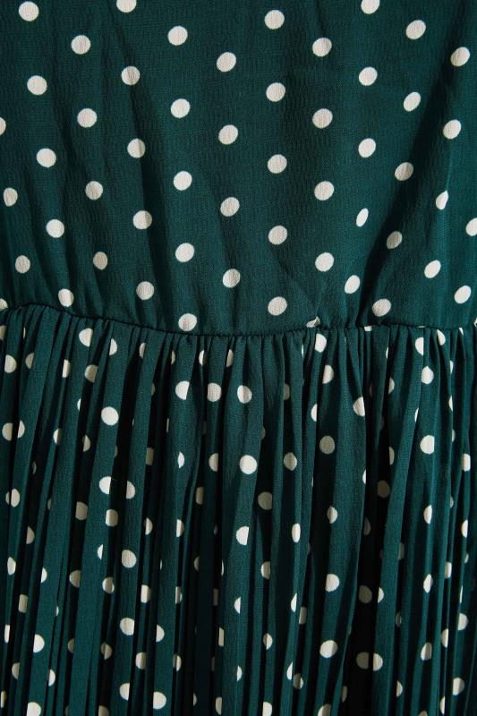 YOURS LONDON Plus Size Green Polka Dot Keyhole Pleat Dress | Yours Clothing 4