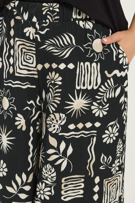 YOURS Plus Size Black Floral Print Textured Culottes | Yours Clothing 4