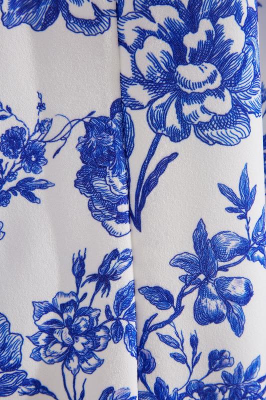 LIMITED COLLECTION Curve White & Blue Floral Print Blazer_Z1.jpg