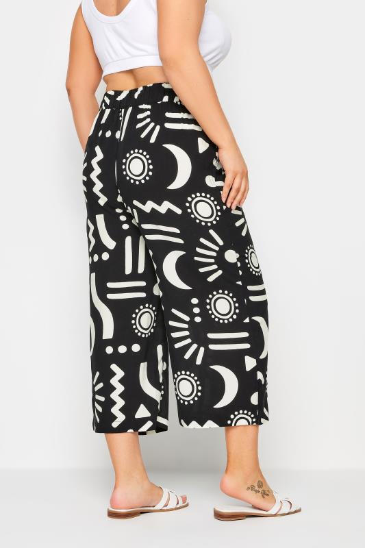 YOURS Plus Size Black Abstract Print Wide Leg Cropped Trousers | Yours Clothing 4