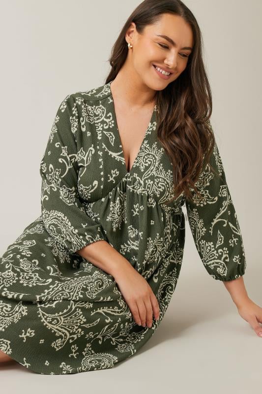 EVANS Plus Size Khaki Green Paisley Print Crepe Midi Dress | Evans 4