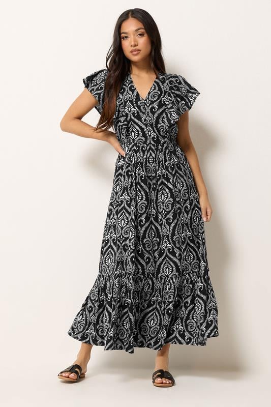 PixieGirl Petite Robe longue noire à imprimé mosaïque