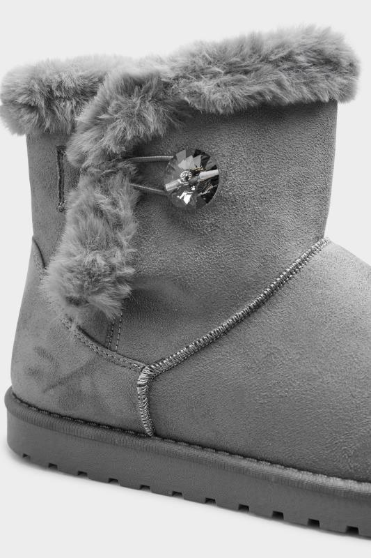 Grey Gem Button Fur Boots in Regular Fit_D.jpg