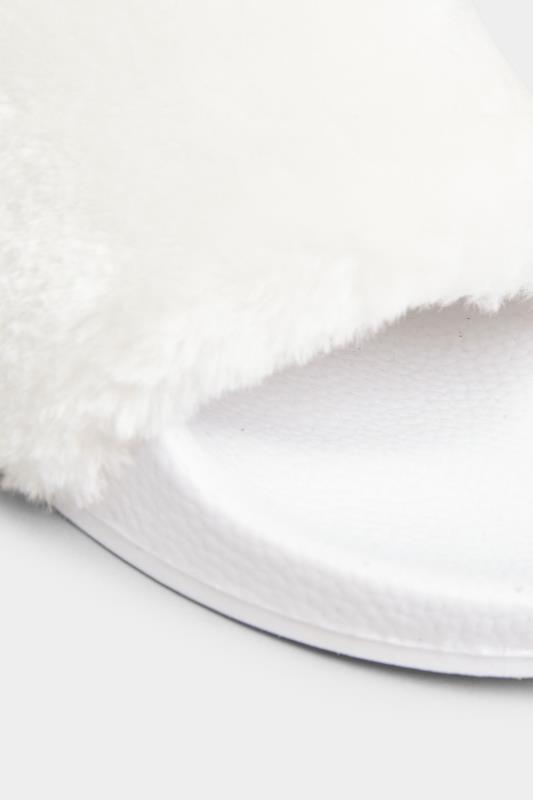 White Vegan Faux Fur Sliders In Regular Fit 6