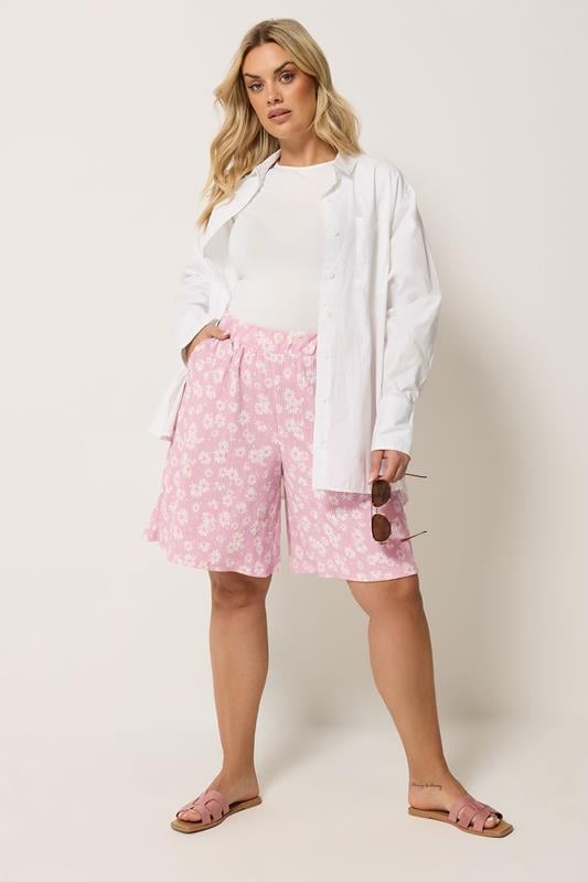 YOURS Plus Size Pink Daisy Shorts | Yours Clothing 1