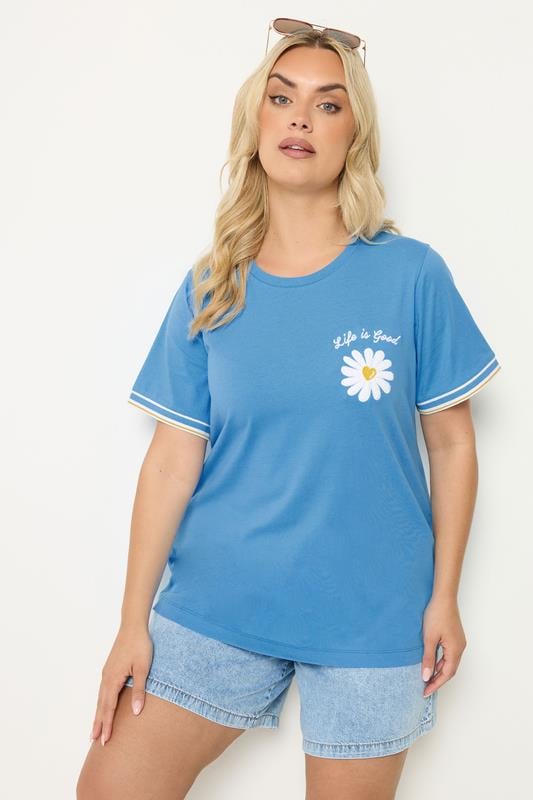  YOURS camiseta azul con ribete varsity y estampado de margaritas