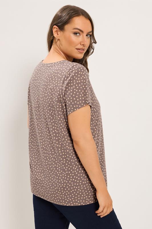 YOURS Plus Size Natural Spot Print Short Sleeve Top | Yours Clothing 2
