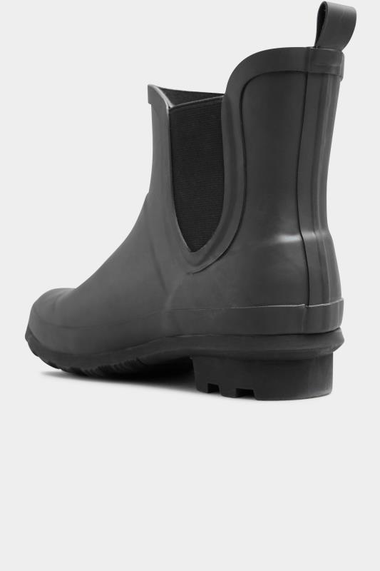 Black Heeled Chelsea Welly Boots in Extra Wide Fit_F.jpg