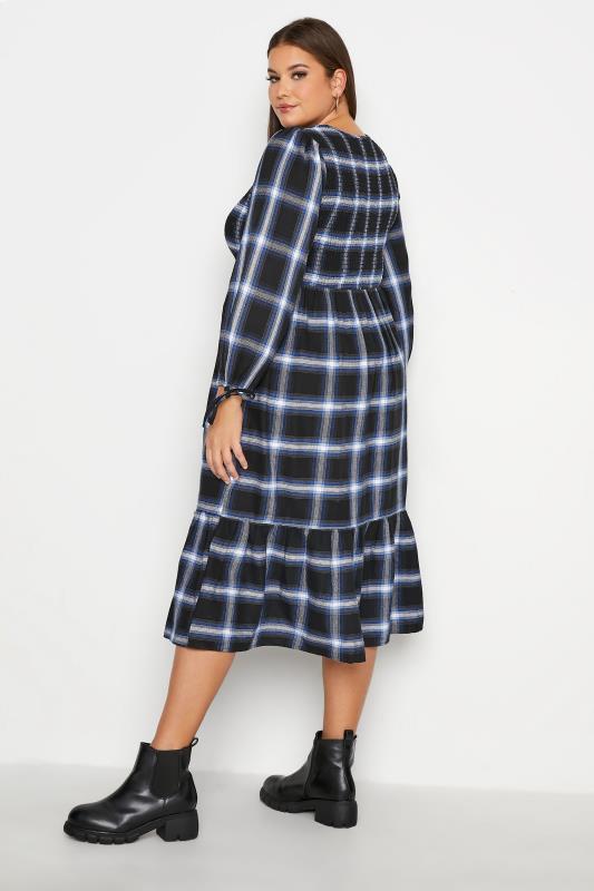 LIMITED COLLECTION Curve Black Check Shirred Dress_c.jpg