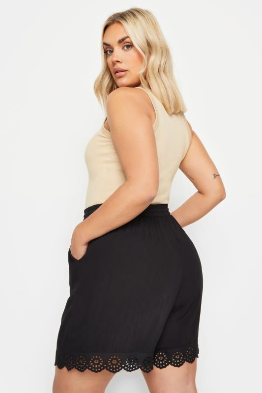 YOURS Plus Size Black Broderie Anglaise Scalloped Shorts | Yours Clothing 4
