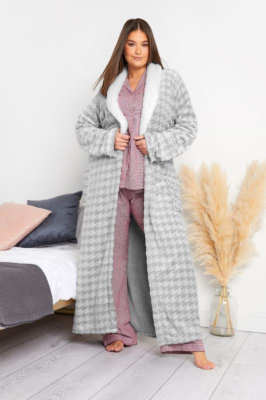 LTS Tall Womens Grey & White Soft Dogtooth Dressing Gown | Long Tall Sally 2