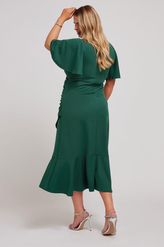 YOURS LONDON Plus Size Emerald Green Ruched Midi Dress | Yours Clothing 3
