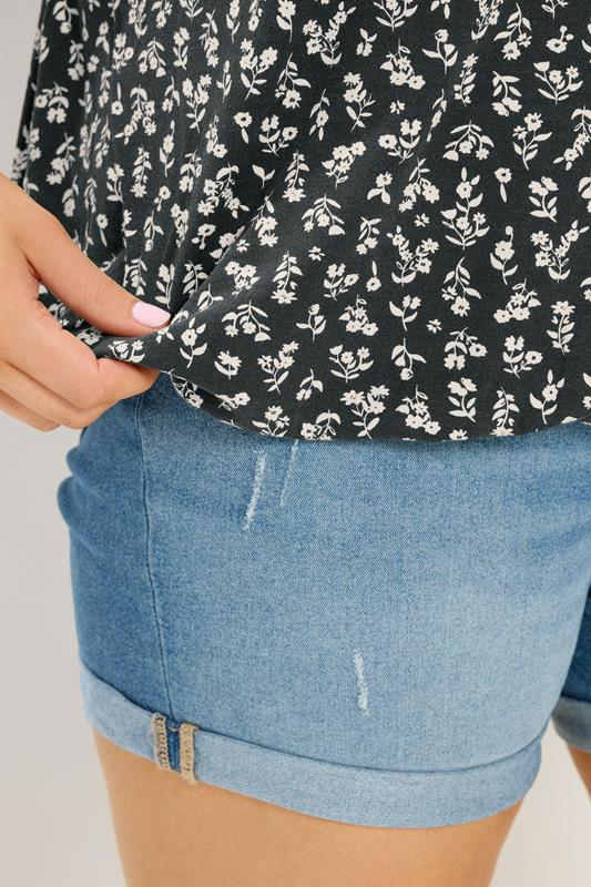 YOURS Plus Size Black Floral Elasticated Hem T-Shirt | Yours Clothing 5