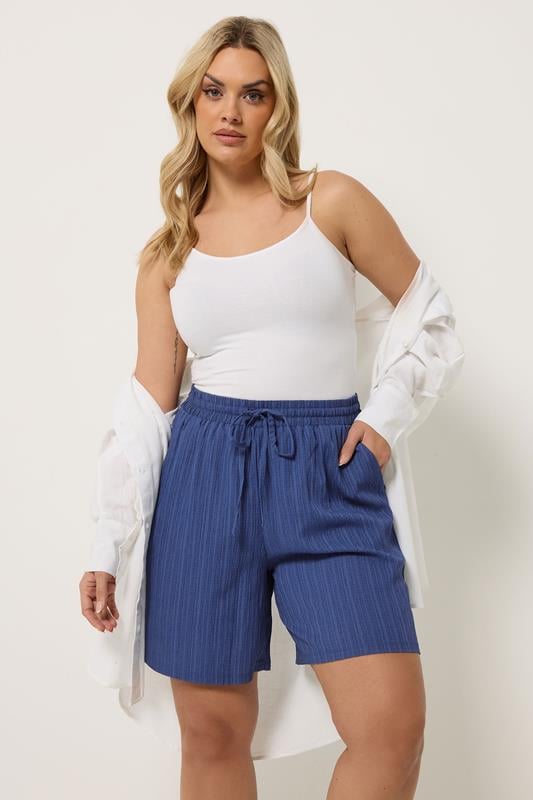  YOURS Short en tissu texturé bleu denim