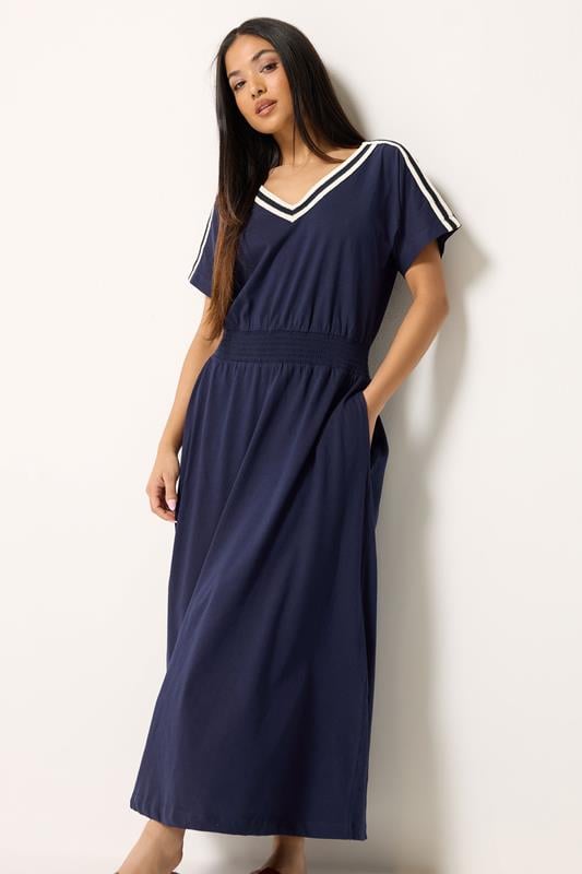  M&Co Petite Midikleid in Marineblau mit gewebtem Besatz