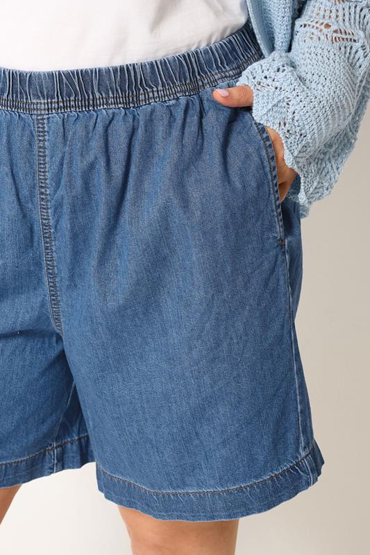YOURS Plus Size Mid Blue Elasticated Denim Shorts | Yours Clothing 4