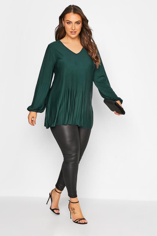 Curve Plus Size Green Long Sleeve Plisse Pleated Swing Top | Yours Clothing 2