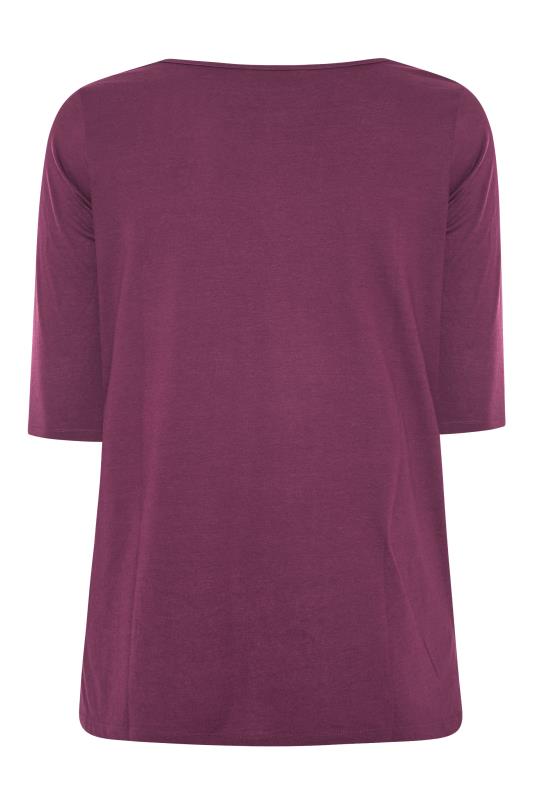 Curve Berry Purple V-Neck T-shirt_BK.jpg