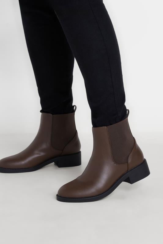  Brown Faux Leather Elasticated Chelsea Boots In Wide E Fit & Extra Wide EEE Fit