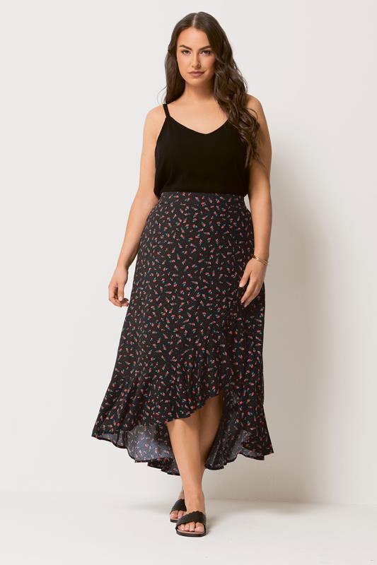  YOURS falda con volantes negra con florecillas