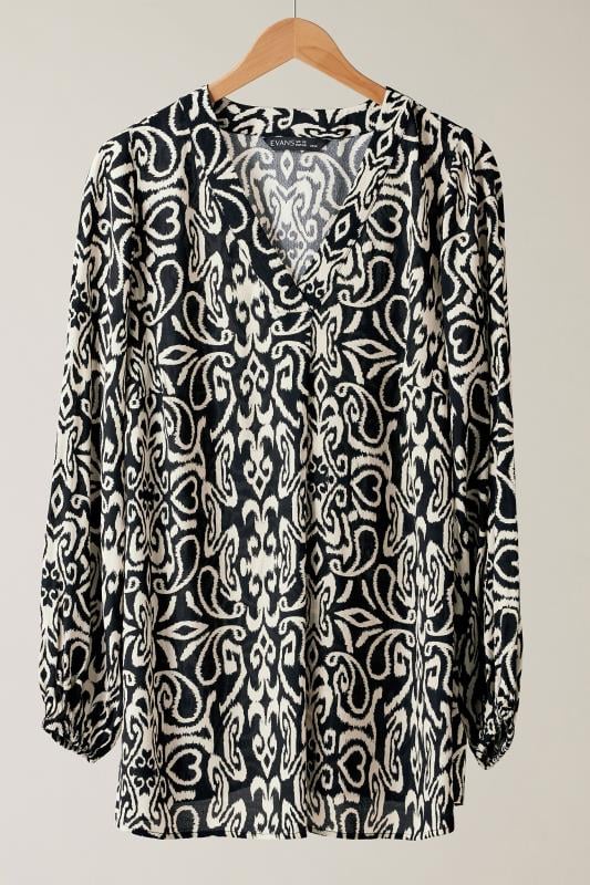 EVANS Plus Size Black & White Abstract Print Blouse | Evans  6